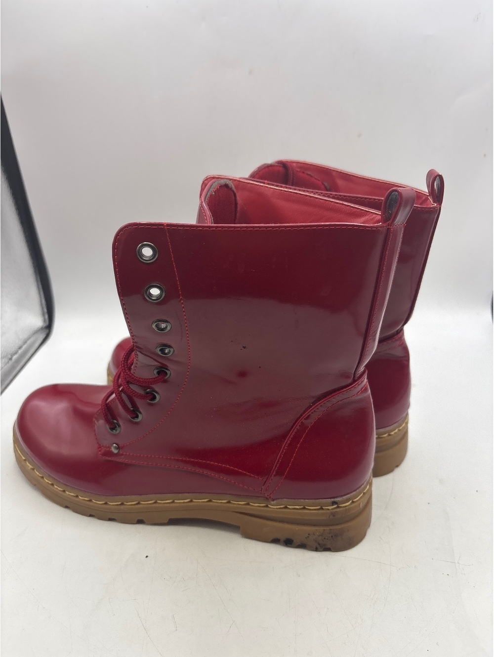 Dirty laundry Red Lace-Up Combat Boots with Brown Sole, Size 8 - Picture 3 of 9